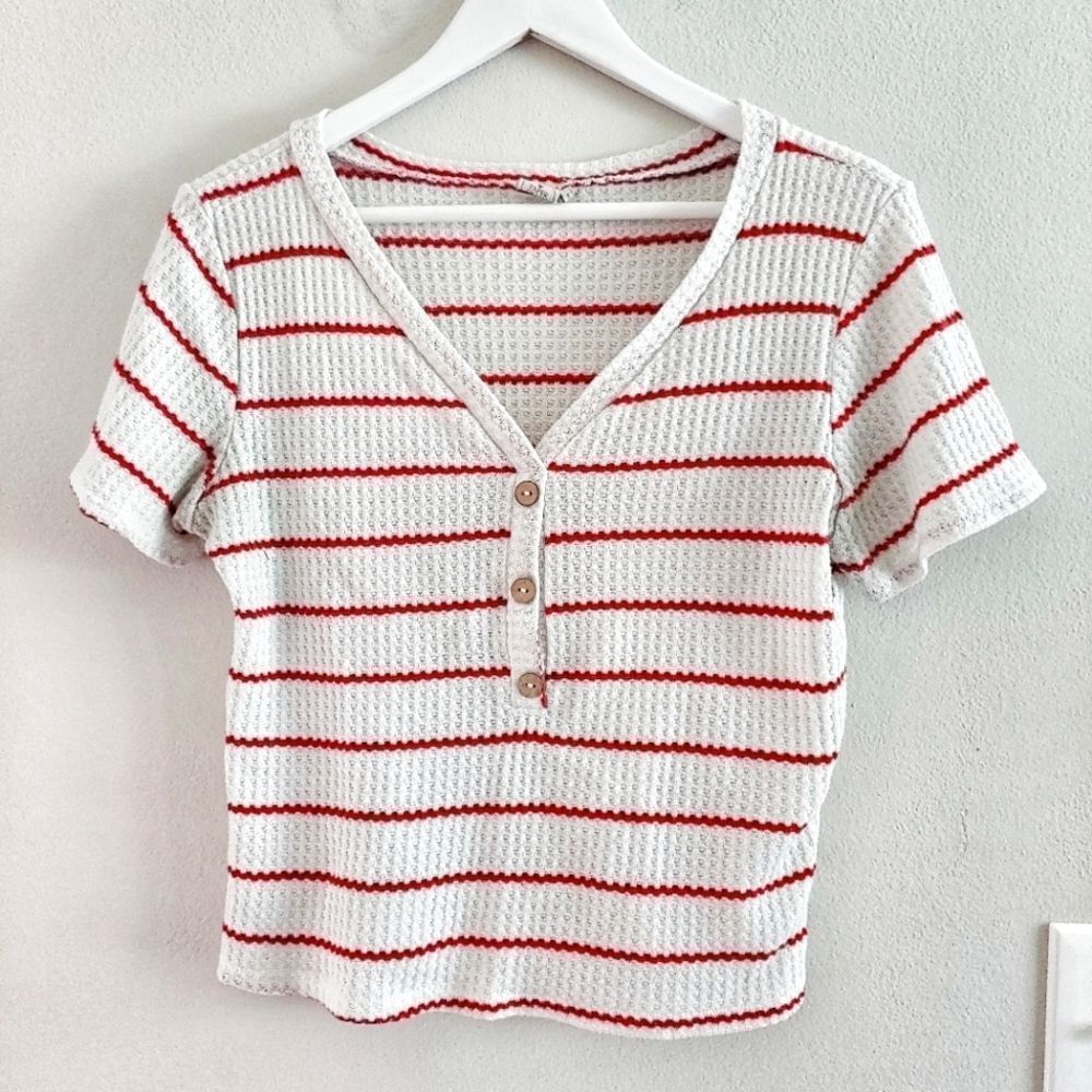 Paper Crane waffle texture stripped crop top
